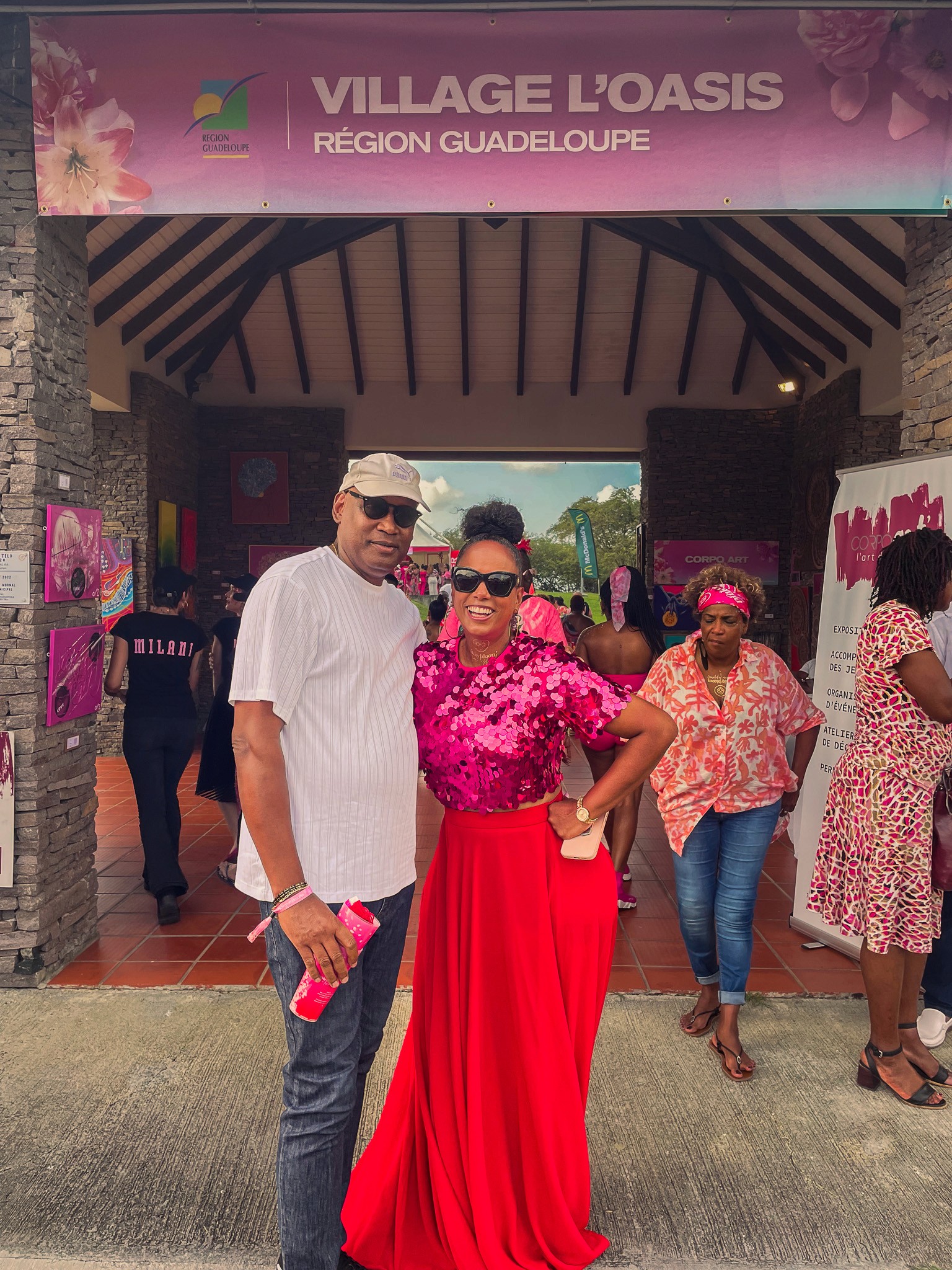 Pinky Bloom : Une Célébration de l'Empowerment Féminin Soutenue par la Fondation Semsamar – photo 1